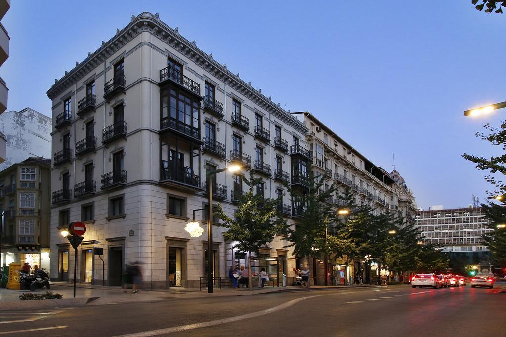 Suites Gran Via Capilla Real กรานาดา ภายนอก รูปภาพ